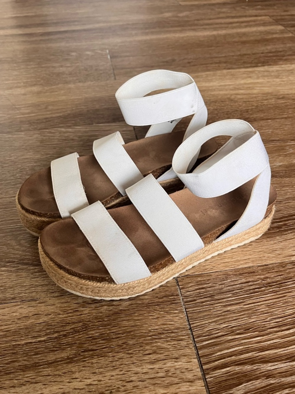 Madden Girl Carly Platform Sandals in white